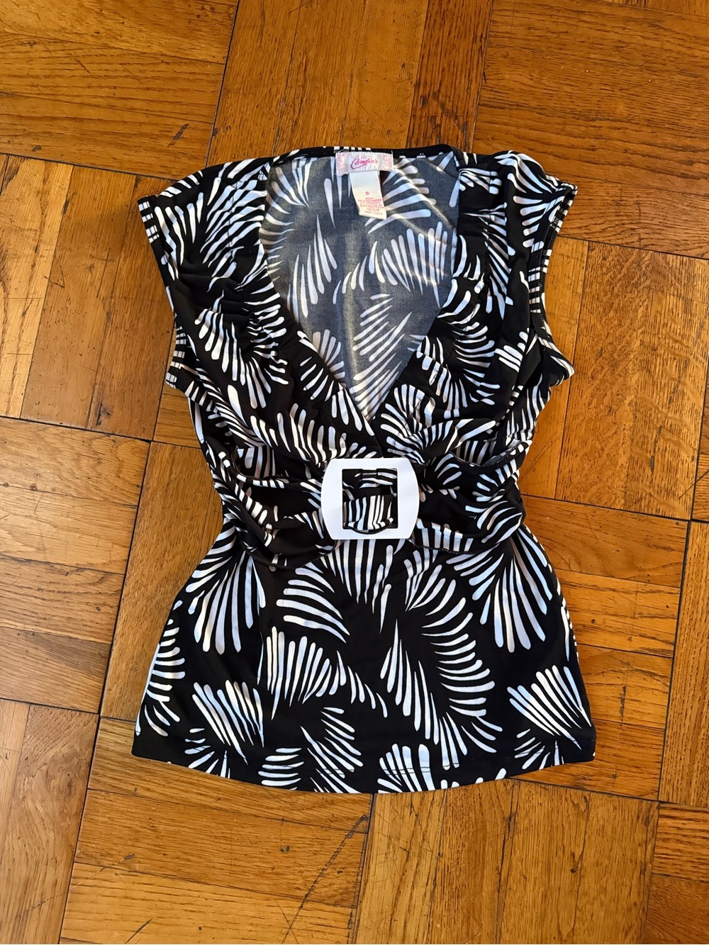 Y2K Candies Black & White Top - Classic Style
